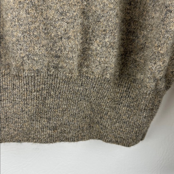 Daniel Cremieux Long Sleeve Cashmere Sweater - Picture 6 of 8